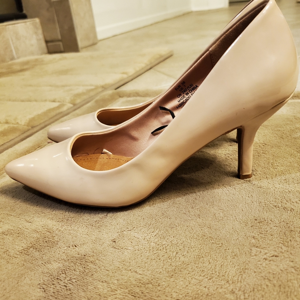 shoes - Picture 10 of 15